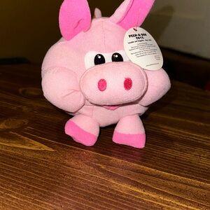 Peek A Boo Pig